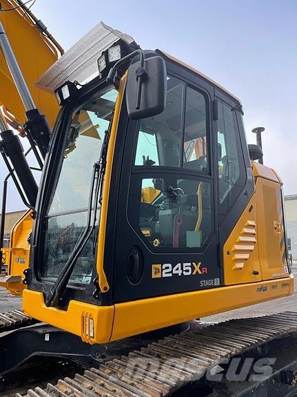 JCB 245XRL SV Roomikekskavaatorid