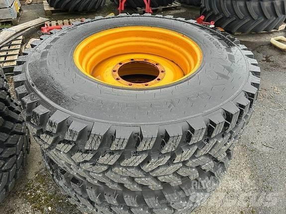 JCB FASTRAC 4220 Traktorid