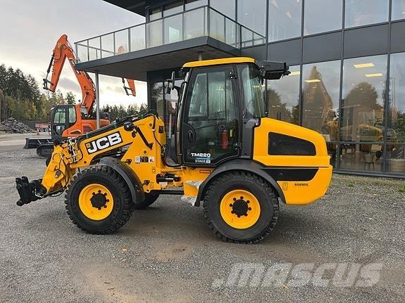 JCB TM220 Rataslaadurid
