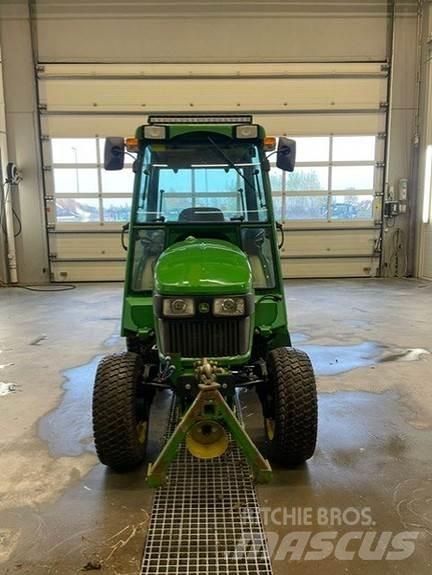 John Deere 2032R Traktorid