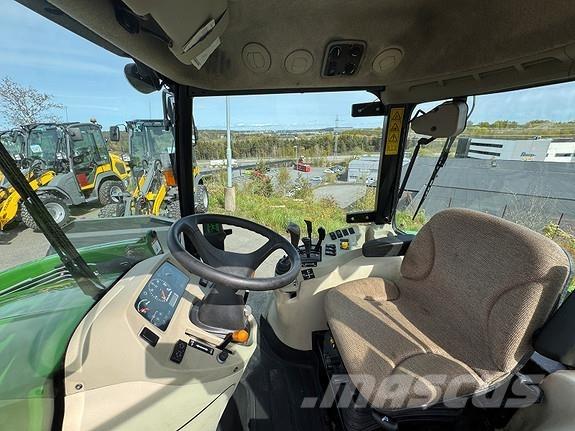 John Deere 3720 Traktorid
