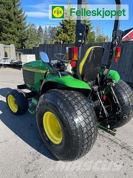 John Deere 4410 Traktorid