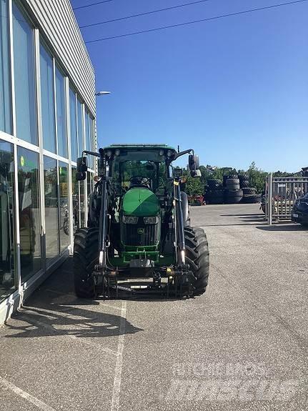 John Deere 5100M Traktorid