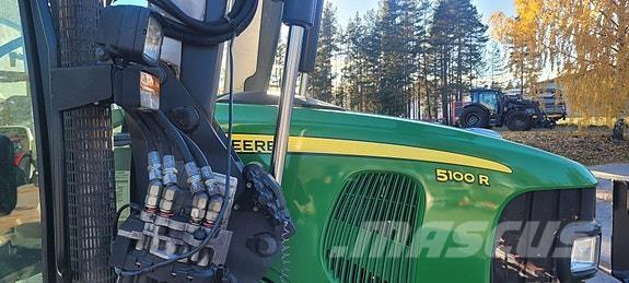 John Deere 5100R Traktorid