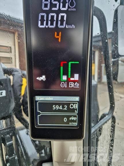 John Deere 6100M Traktorid