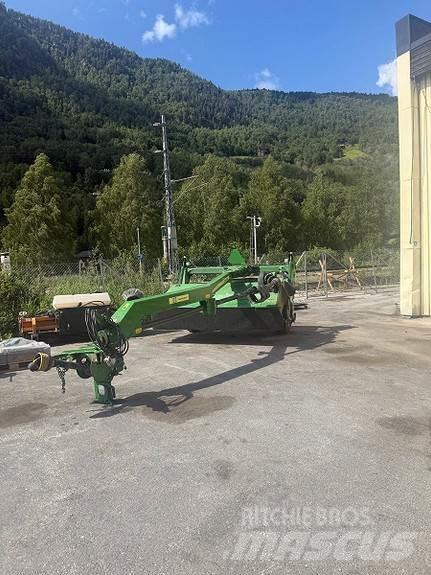 John Deere 630 Muu silokoristustehnika