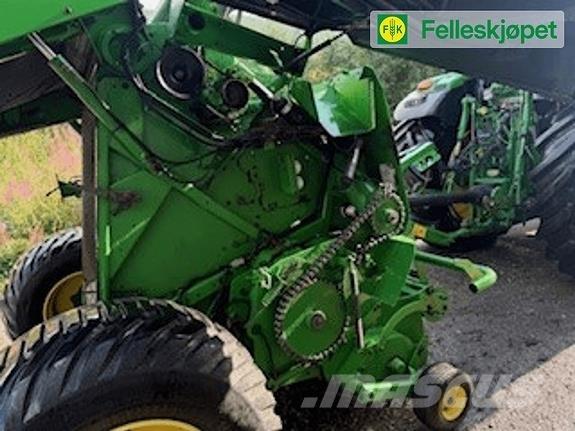 John Deere F440R Ruloonpressid