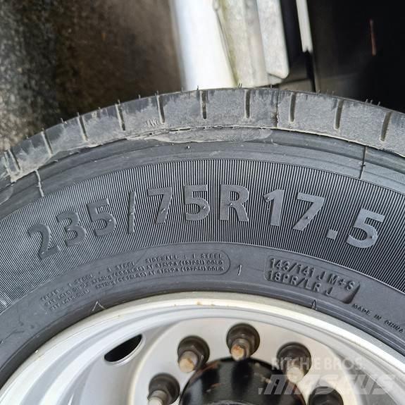 JPM LL22T Üldotstarbelised haagised