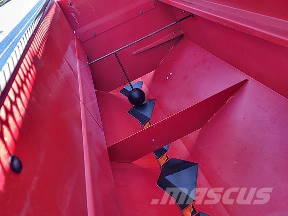 Junkkari 2500 Külvikud