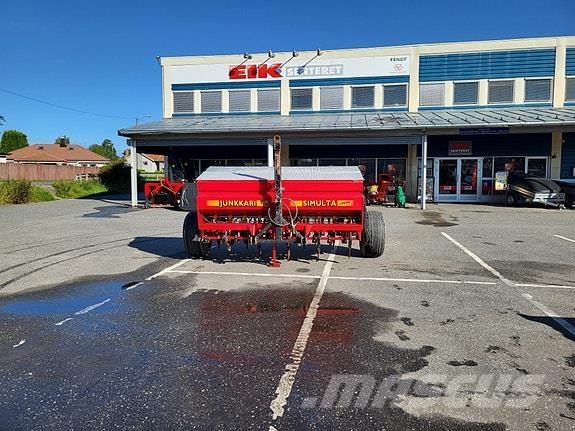 Junkkari 2500 Külvikud