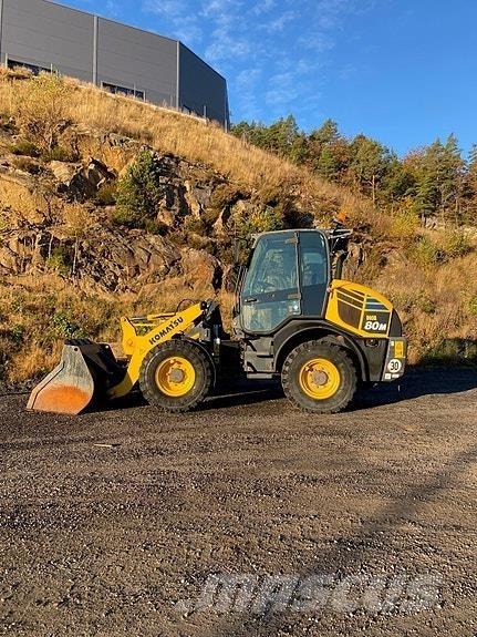 Komatsu WA80M-7 Rataslaadurid