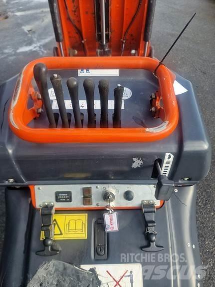 Kubota KC70VSL-4 Liigendraamiga pinnaseveokid