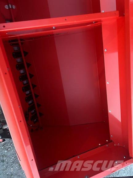 Kuhn Premia 4000 Mineraalväetise laoturid