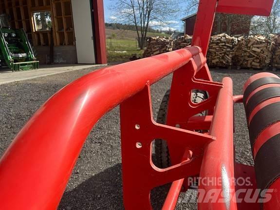 Kuhn RW1610 Ruloonpressid