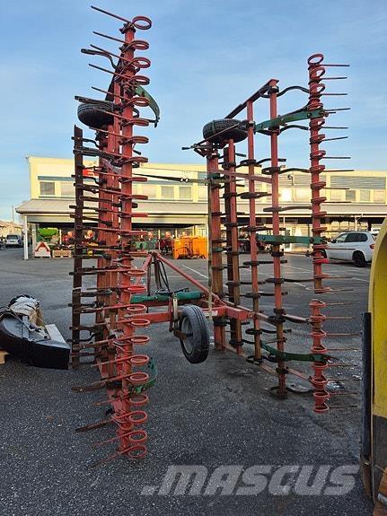 Kverneland  Muud mullaharimismasinad ja tarvikud