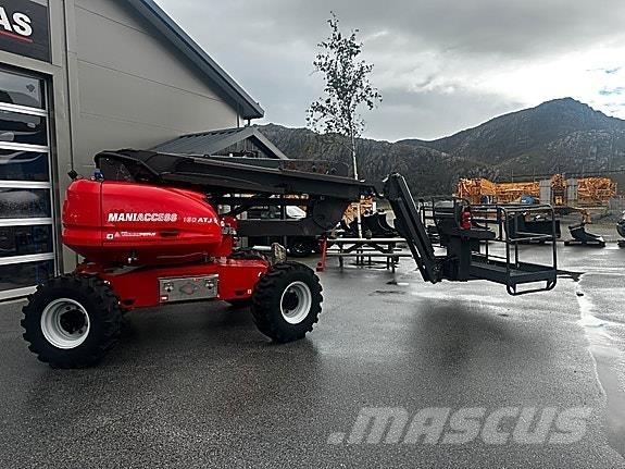 Manitou 160 Atj + 3 Muud tõstukid ja platvormid