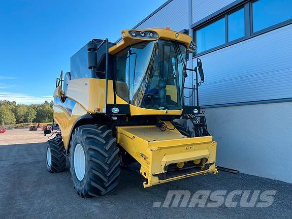 New Holland CX5080 Teraviljakombainid