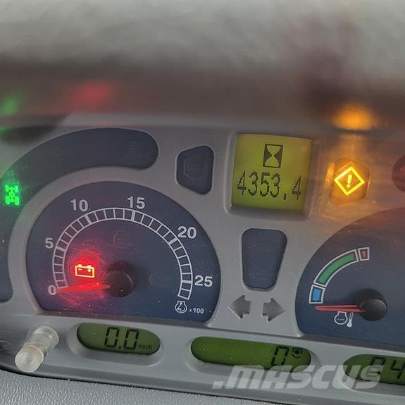 New Holland T6040 Traktorid