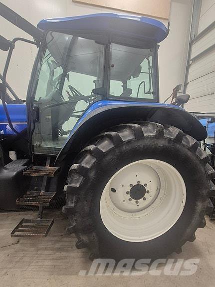New Holland TM140 Traktorid
