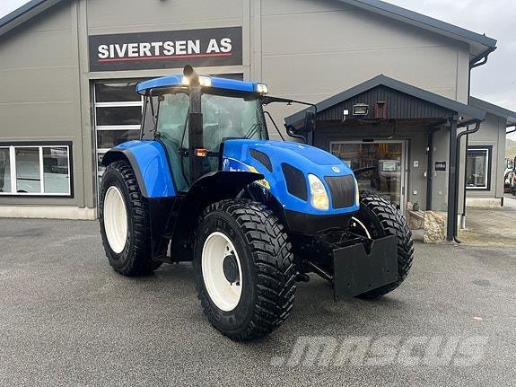 New Holland TVT190 Traktorid