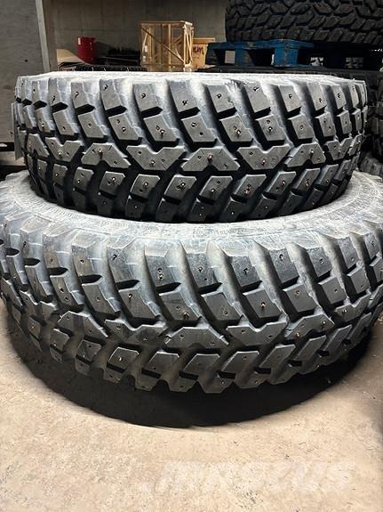Nokian TRI 2 Rehvid, rattad ja veljed