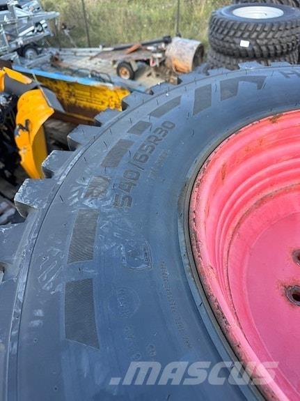 Nokian TRI 2 Muud teekoristamise ja lumekoristamise masinad