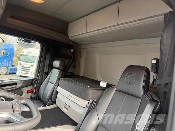 Scania P340 Furgoonautod