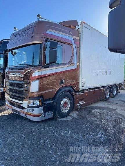 Scania R650B6X2NB Furgoonautod
