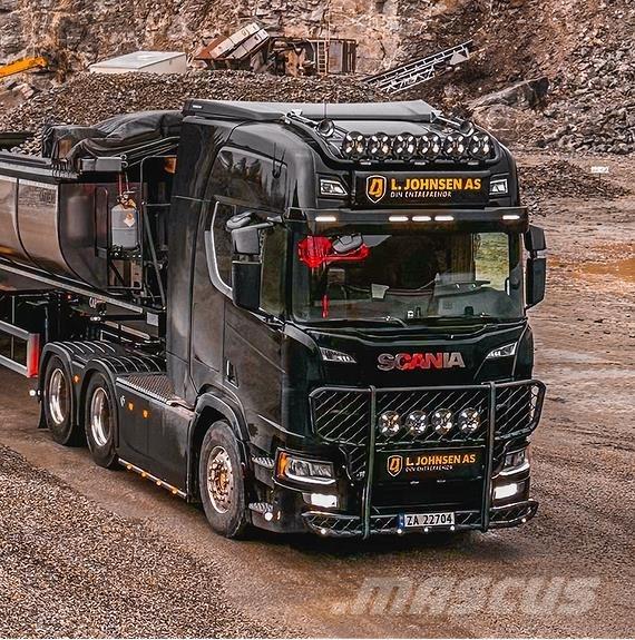 Scania R770 6X4 Sadulveokid