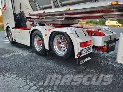 Scania S650A6X2NB Sadulveokid