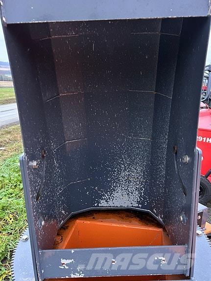 Snowline V-2500 Üldotstarbelised haagised