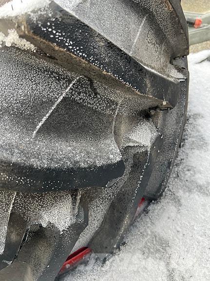 Trelleborg TM800 Rehvid, rattad ja veljed