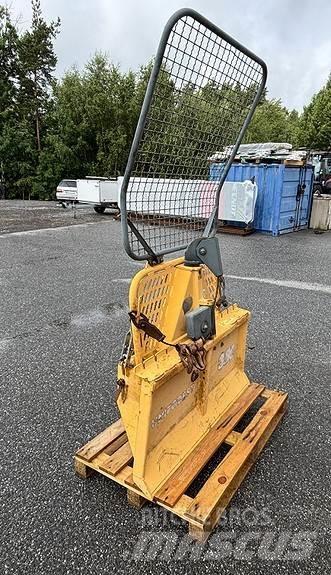 Uniforest 35E Muu