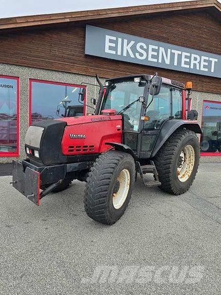 Valtra 6400 Traktorid