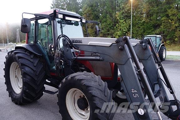 Valtra A85 Traktorid