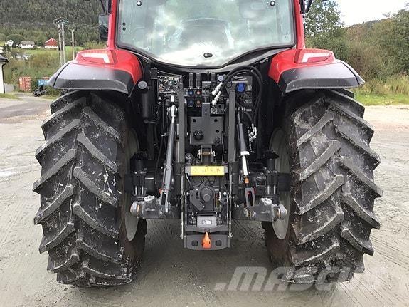 Valtra A95 Traktorid