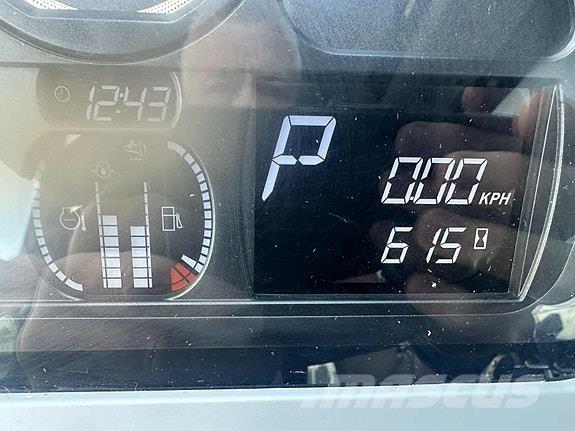 Valtra G135 Activ Traktorid