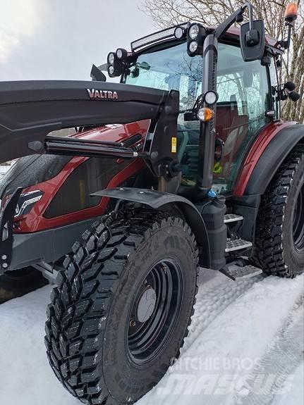 Valtra G135 Aktive Traktorid