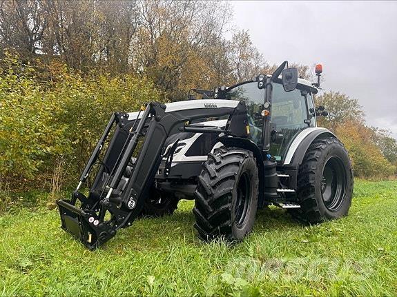 Valtra G135A Traktorid