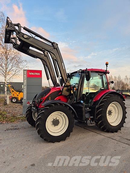 Valtra N104 Traktorid