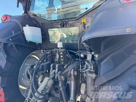 Valtra N123 Traktorid