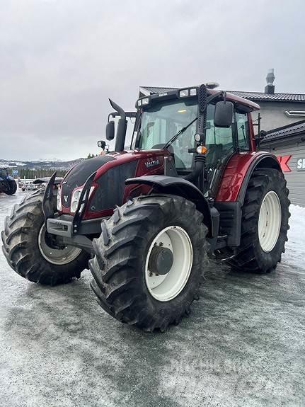 Valtra N163 Traktorid