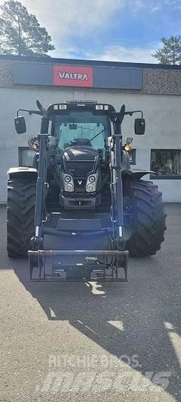 Valtra N163 Traktorid