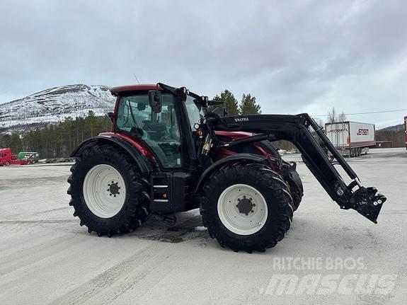 Valtra N174 Traktorid