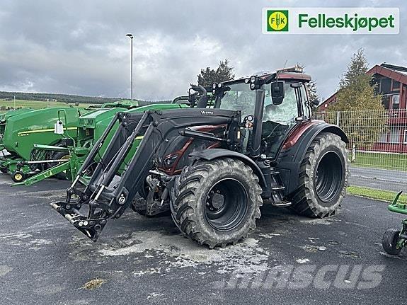 Valtra N174 Traktorid