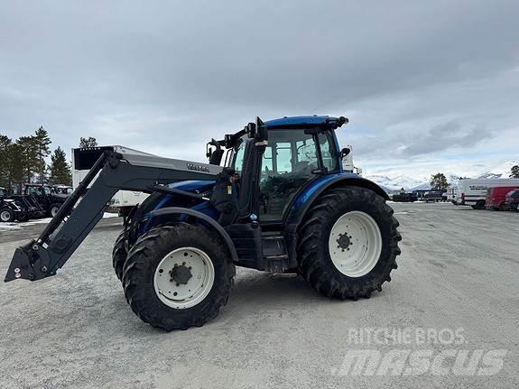 Valtra N174D Traktorid