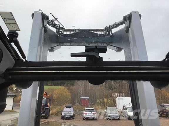 Valtra N174D Traktorid