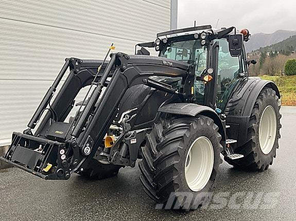 Valtra N175D Traktorid