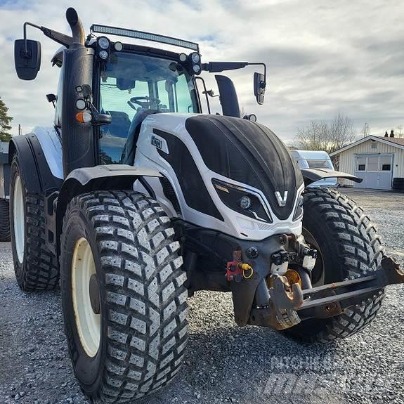 Valtra T174D Traktorid