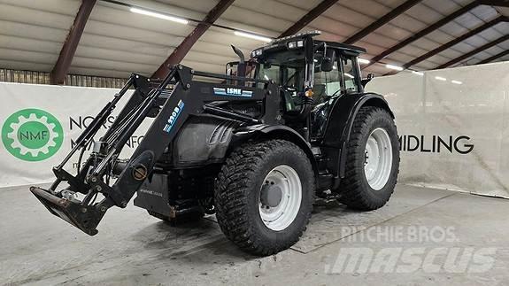 Valtra T182 Traktorid